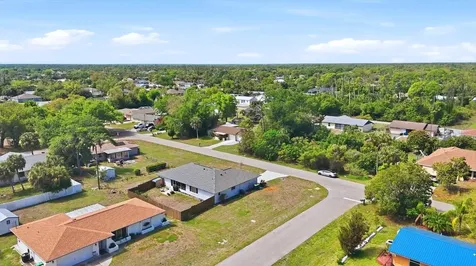 2084 Leisure Street Port Charlotte FL 33948