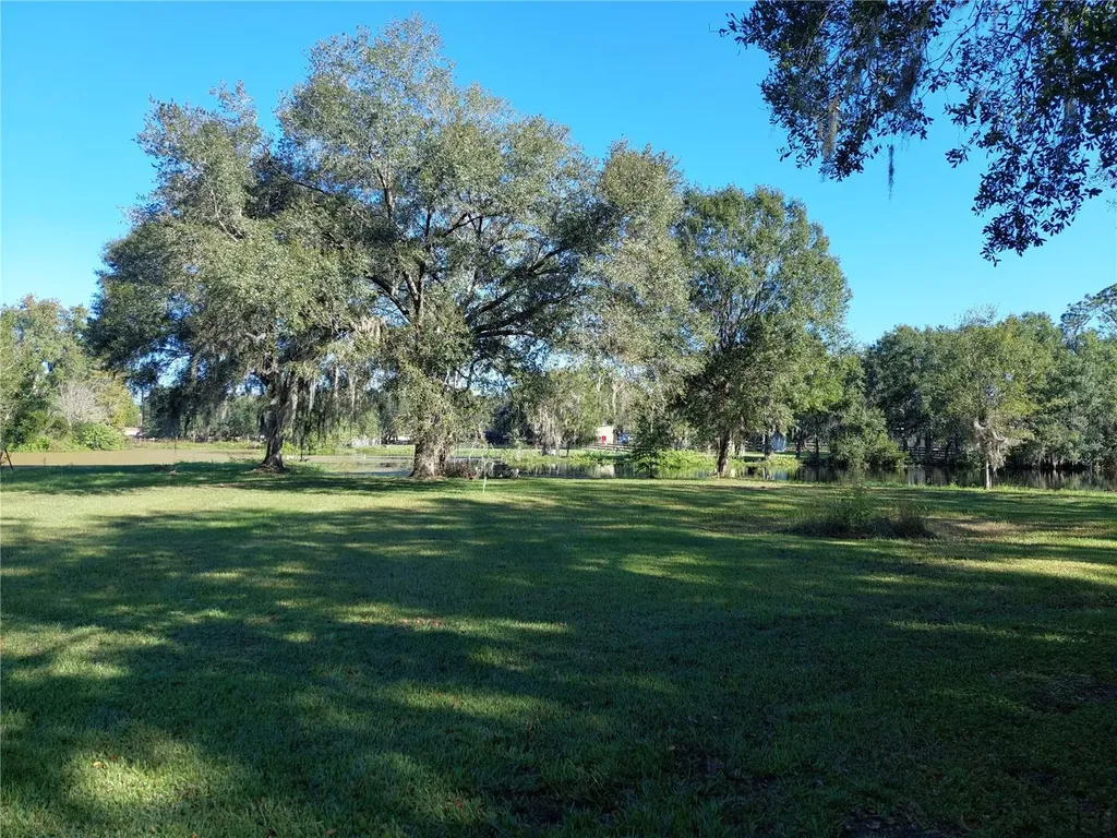 16810 Whirley Road Lutz FL 33558