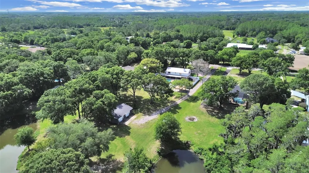 16810 Whirley Road Lutz FL 33558
