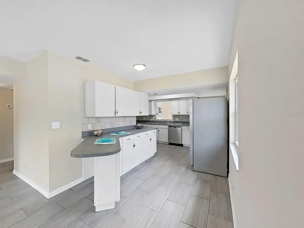 16810 Whirley Road Lutz FL 33558