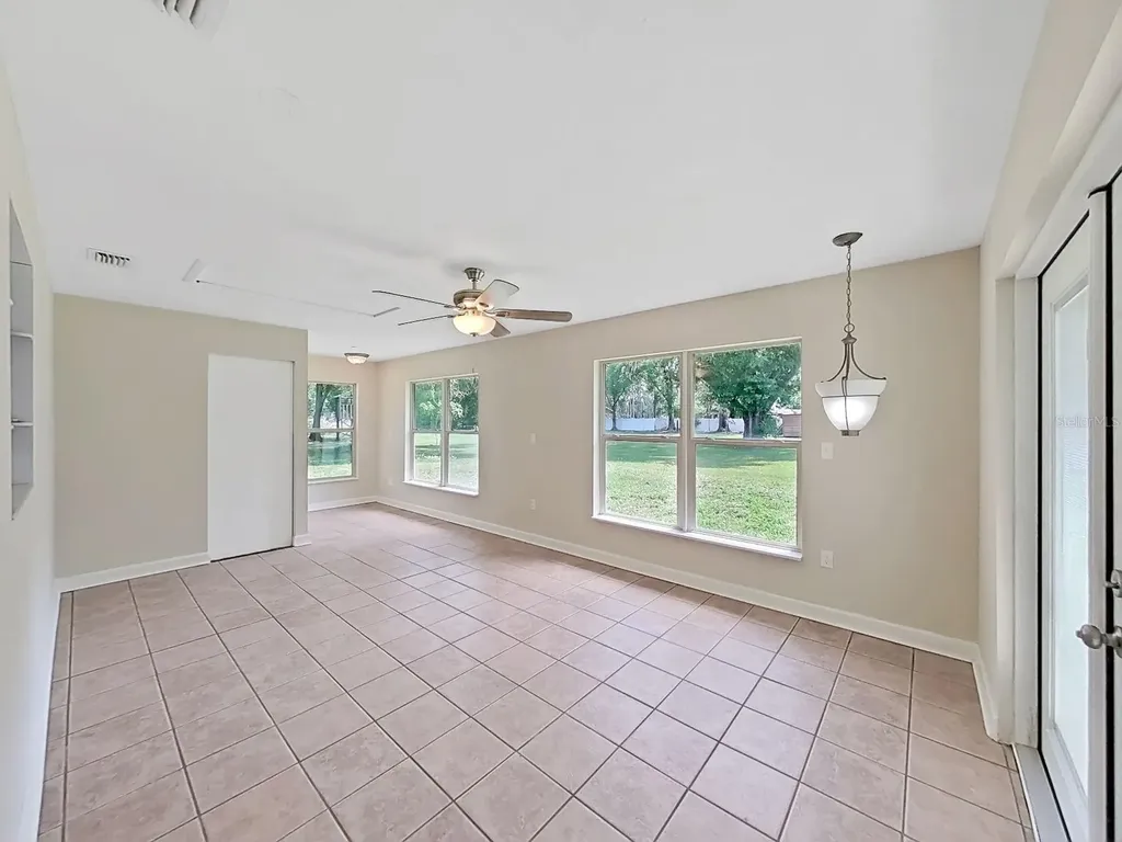 16810 Whirley Road Lutz FL 33558