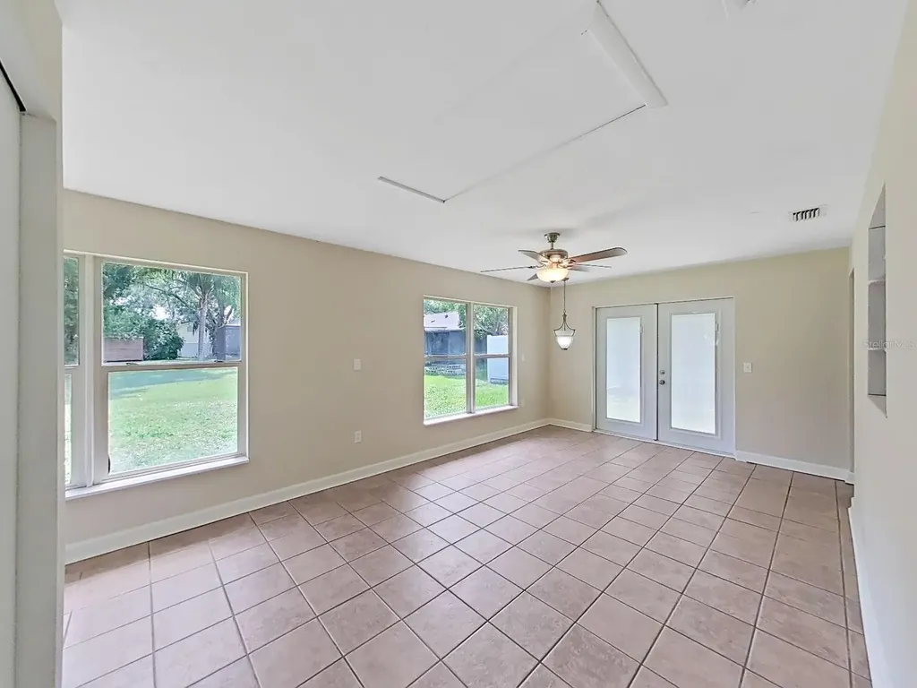 16810 Whirley Road Lutz FL 33558