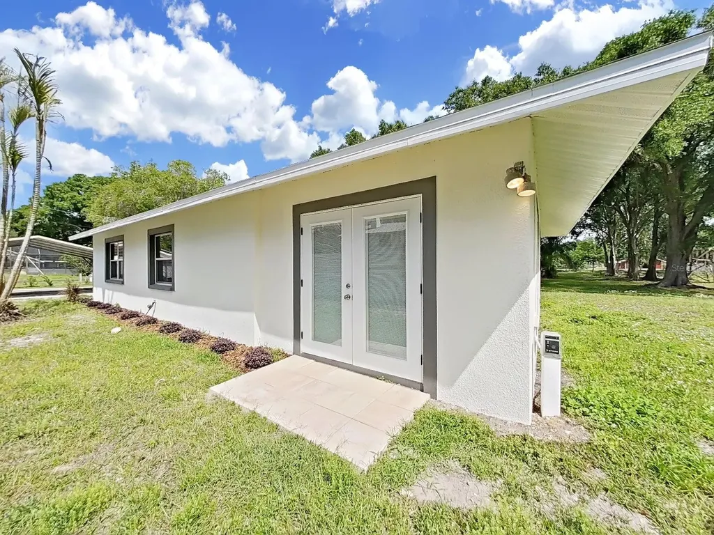 16810 Whirley Road Lutz FL 33558