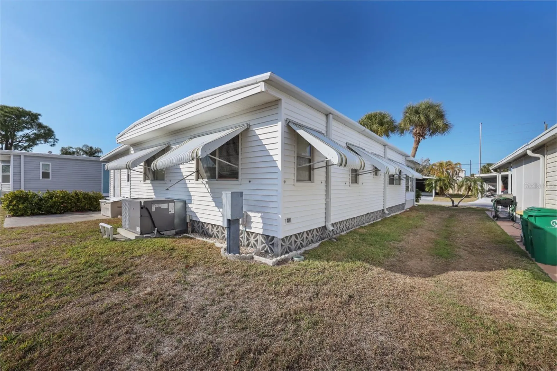2100 Kings Highway Port Charlotte FL 33980