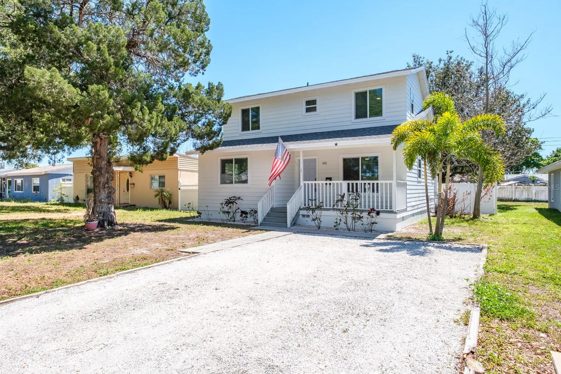 4228 37th Avenue N St Petersburg FL 33713