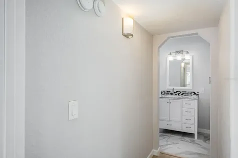 4228 37th Avenue N St Petersburg FL 33713