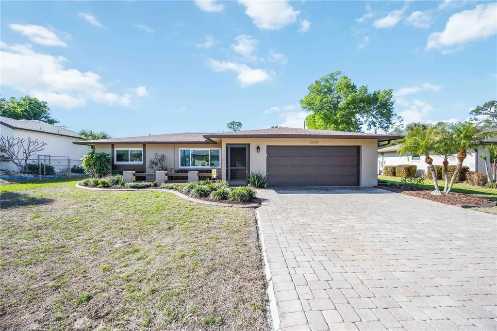 21351 Bassett Avenue Port Charlotte FL 33952