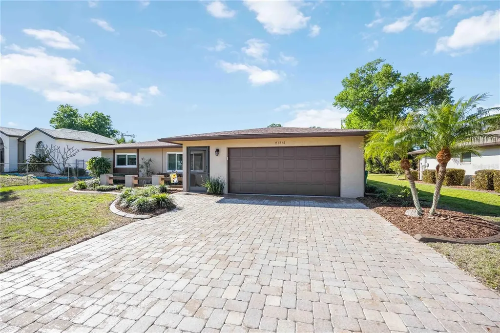 21351 Bassett Avenue Port Charlotte FL 33952