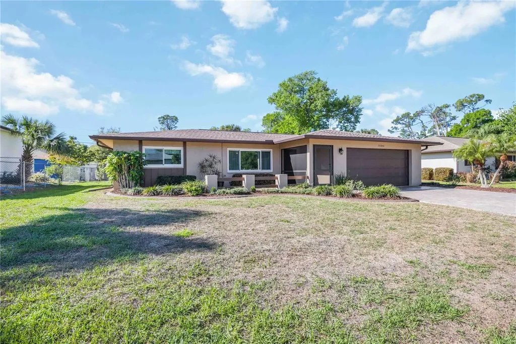 21351 Bassett Avenue Port Charlotte FL 33952