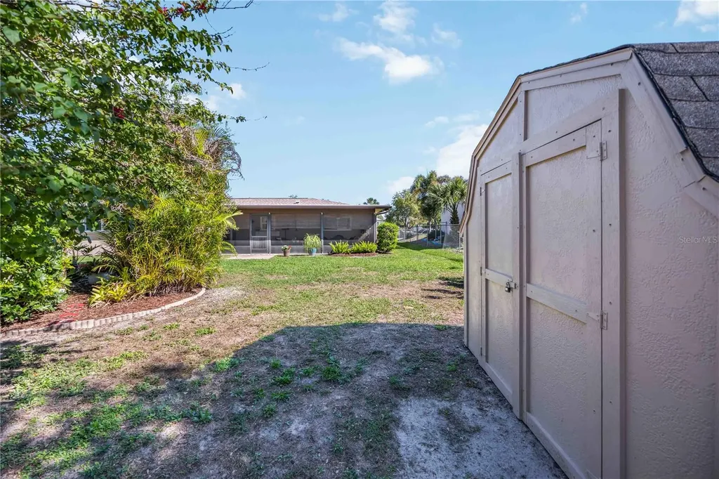 21351 Bassett Avenue Port Charlotte FL 33952