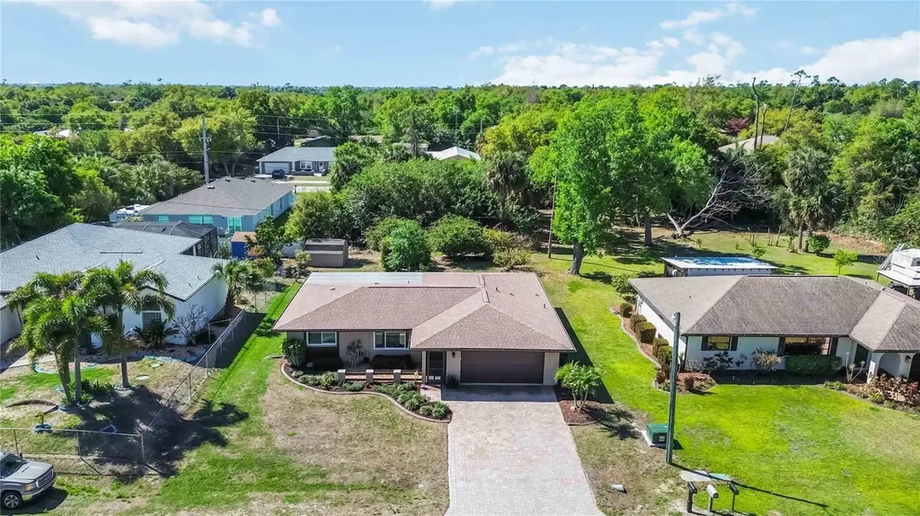 21351 Bassett Avenue Port Charlotte FL 33952