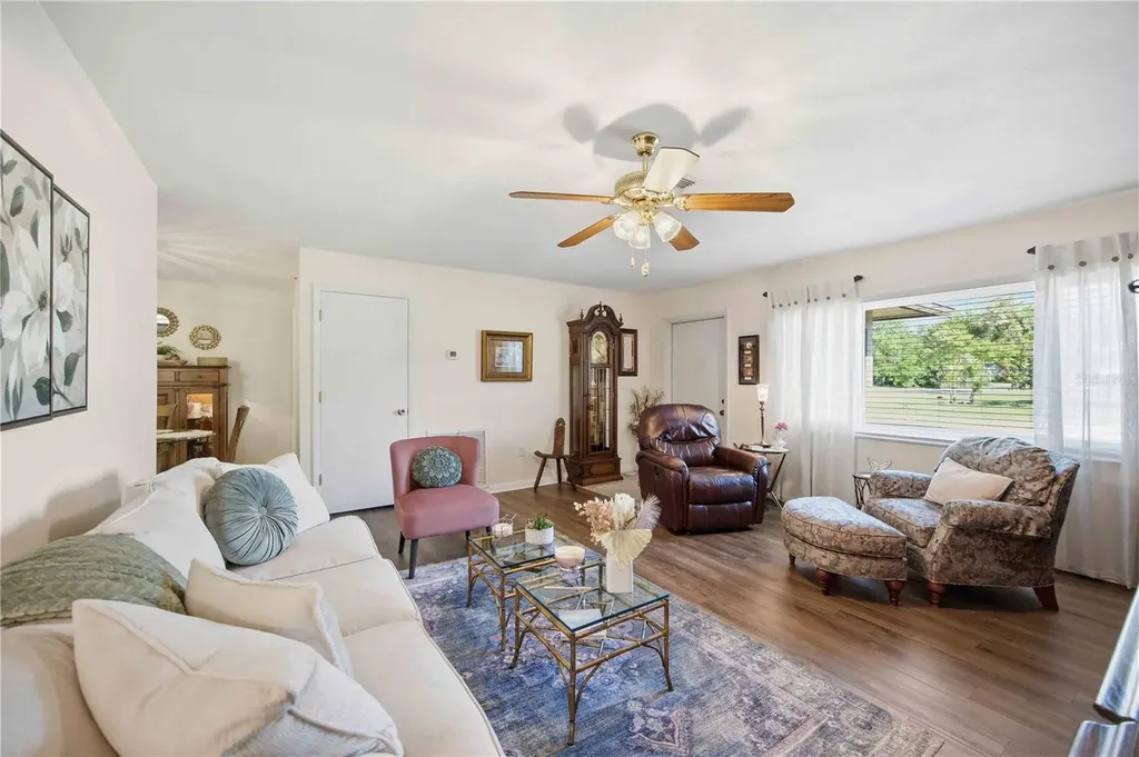21351 Bassett Avenue Port Charlotte FL 33952