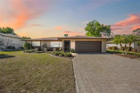 21351 Bassett Avenue Port Charlotte FL 33952