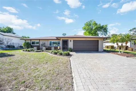 21351 Bassett Avenue Port Charlotte FL 33952