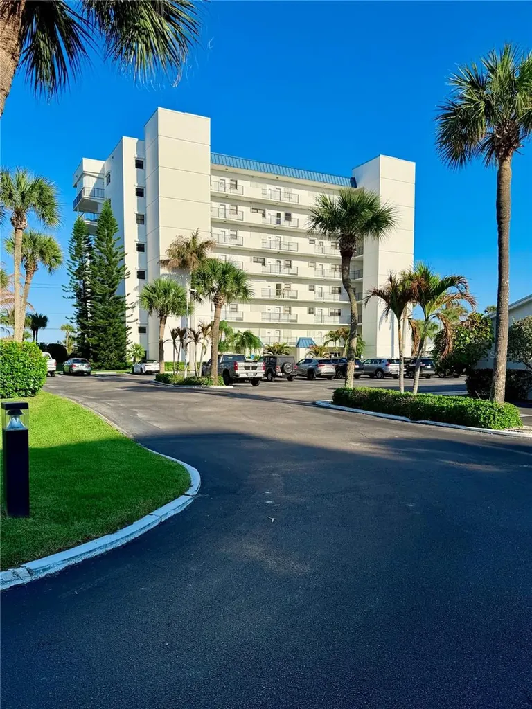 5151 N Highway A1a Hutchinson Island FL 34949