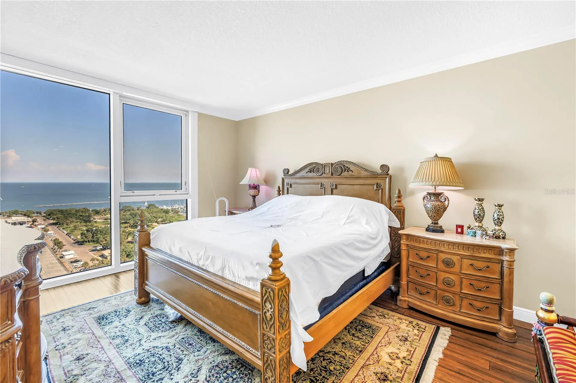 1 Beach Drive SE St Petersburg FL 33701