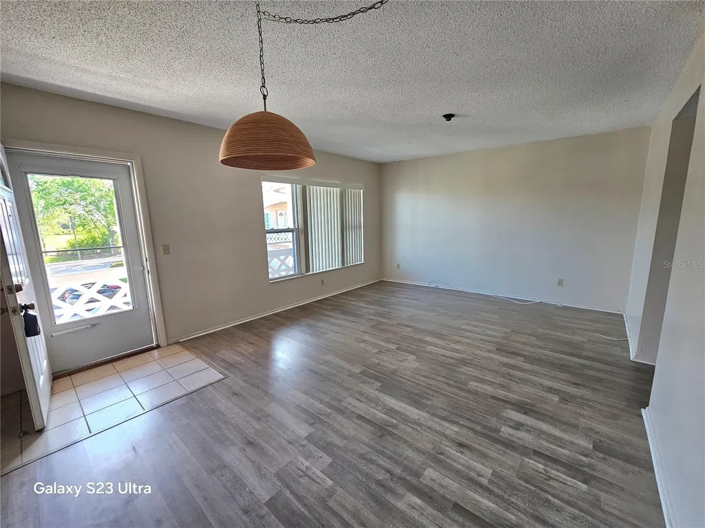 2457 Ecuadorian Way Clearwater FL 33763