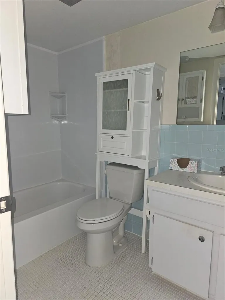 2457 Ecuadorian Way Clearwater FL 33763