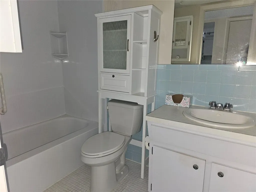 2457 Ecuadorian Way Clearwater FL 33763