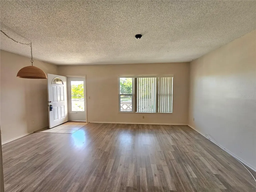2457 Ecuadorian Way Clearwater FL 33763