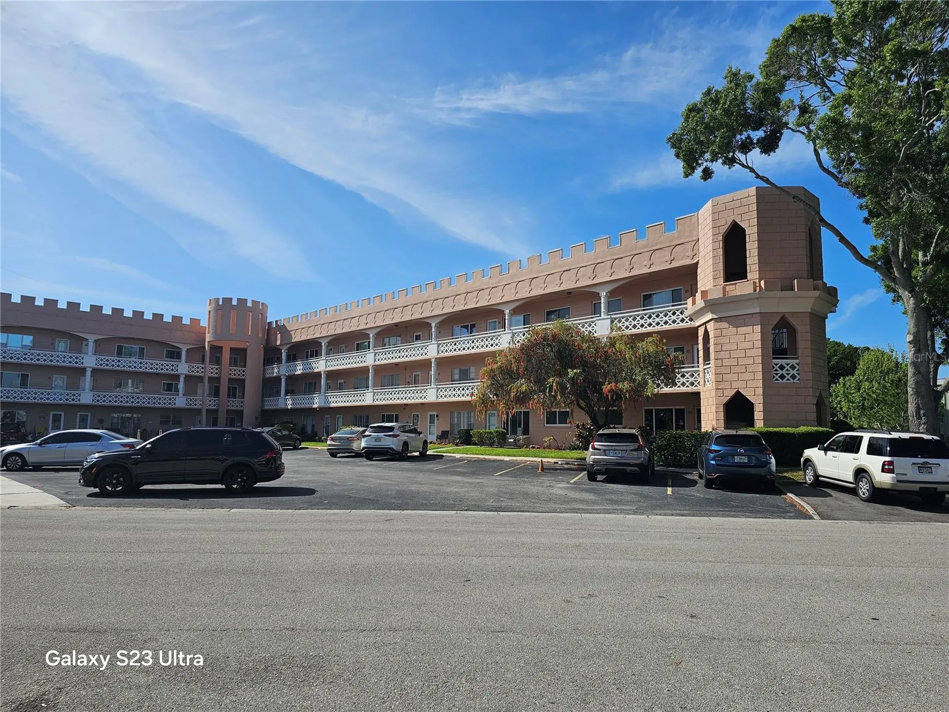 2457 Ecuadorian Way Clearwater FL 33763