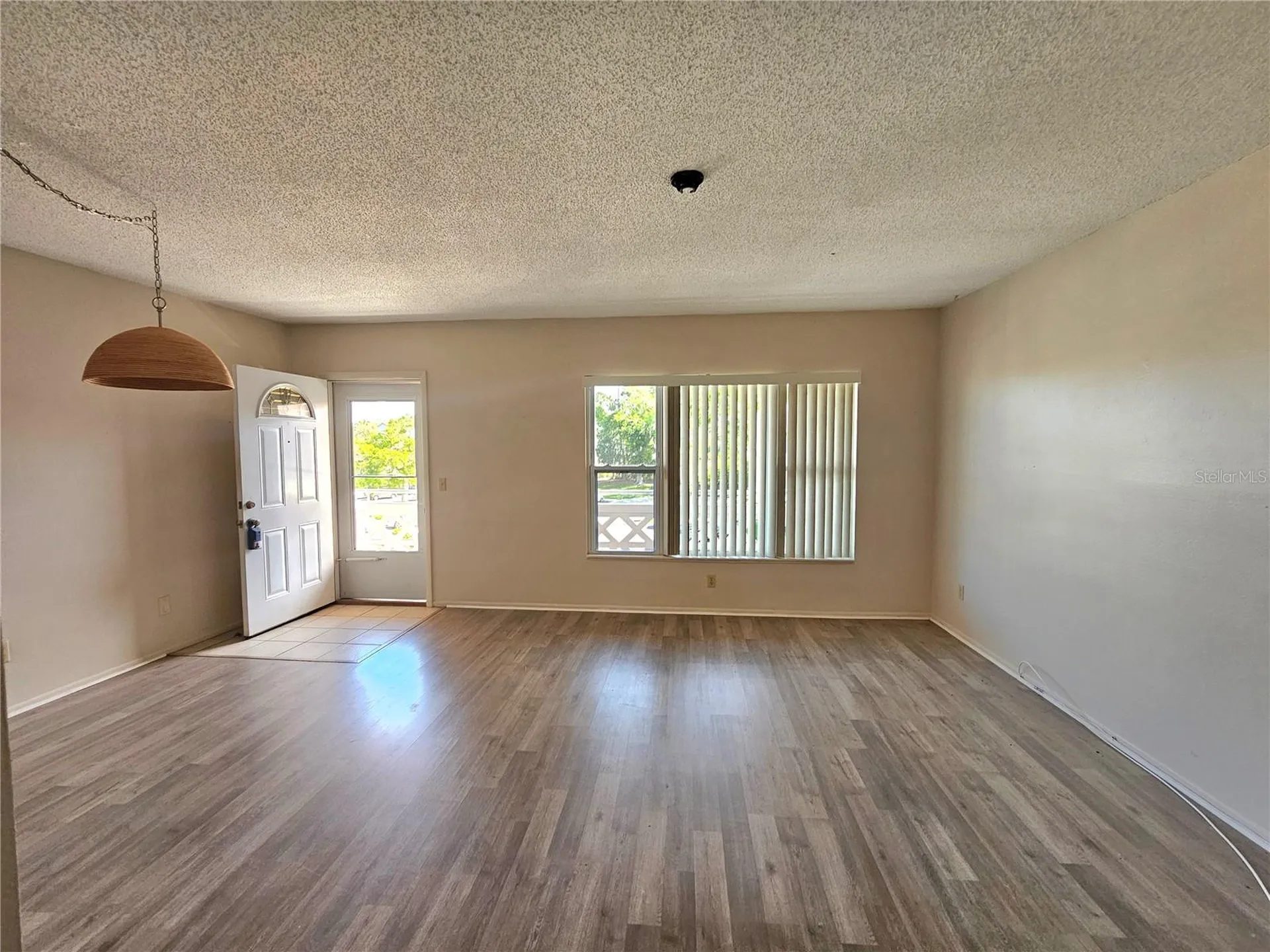 2457 Ecuadorian Way Clearwater FL 33763