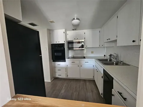 2457 Ecuadorian Way Clearwater FL 33763