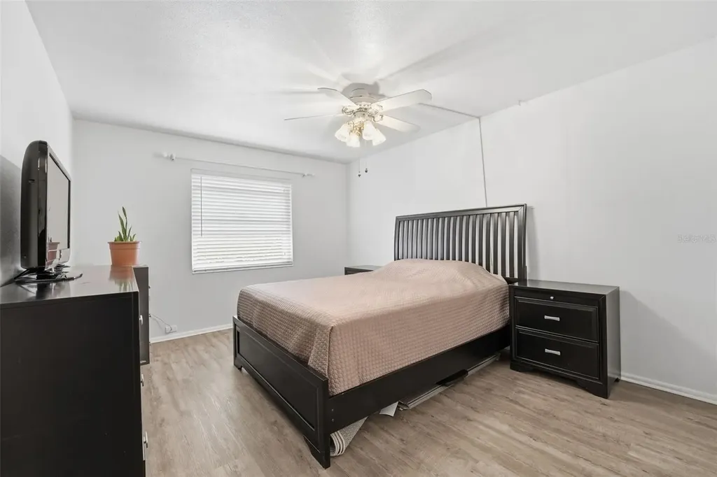 3900 Roxane Boulevard Sarasota FL 34235