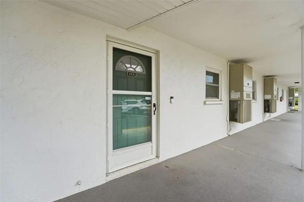 3900 Roxane Boulevard Sarasota FL 34235