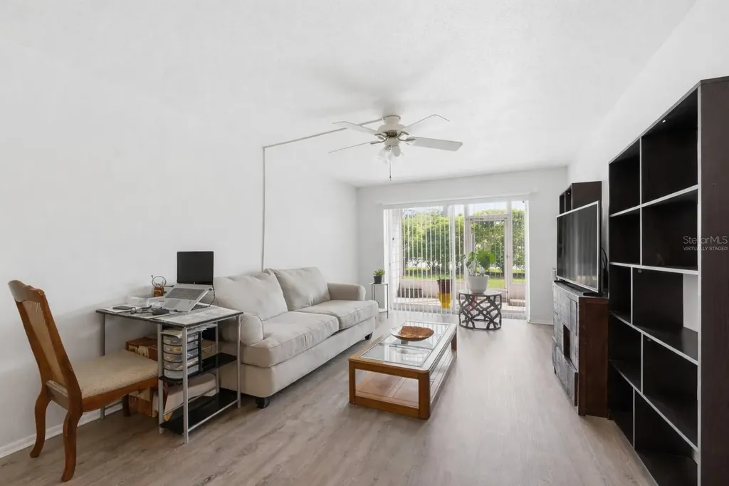 3900 Roxane Boulevard Sarasota FL 34235
