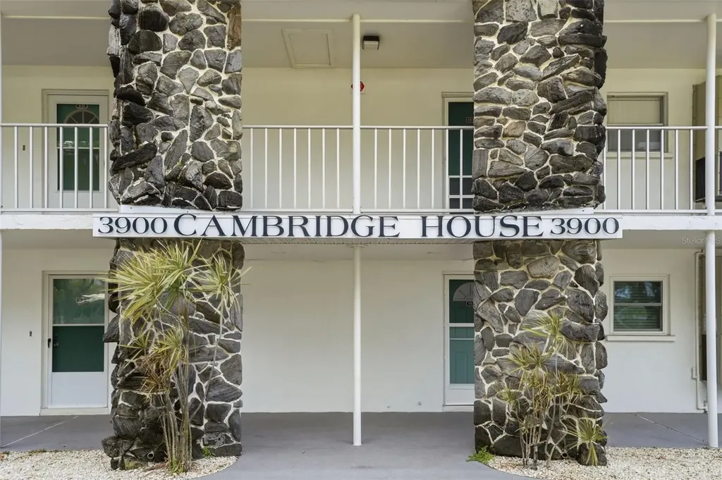 3900 Roxane Boulevard Sarasota FL 34235
