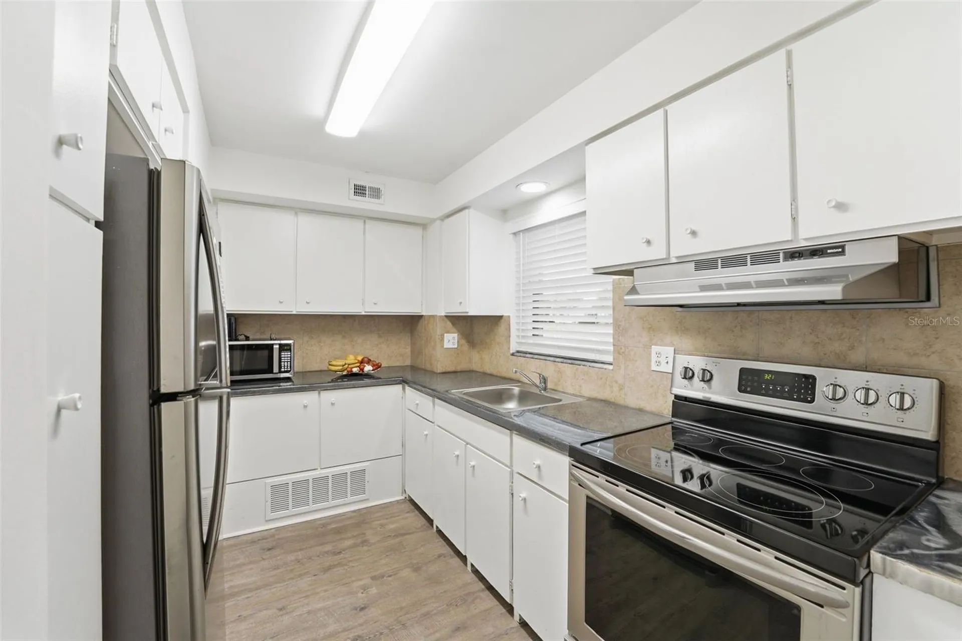 3900 Roxane Boulevard Sarasota FL 34235