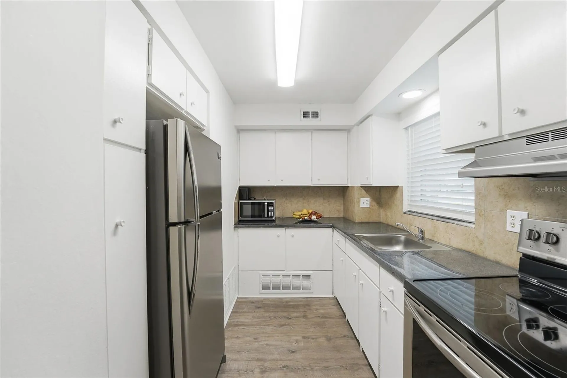 3900 Roxane Boulevard Sarasota FL 34235
