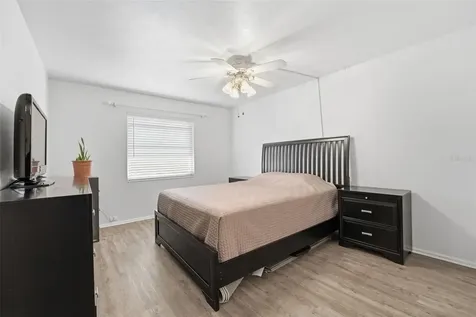 3900 Roxane Boulevard Sarasota FL 34235