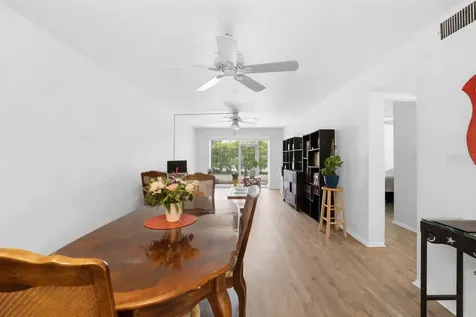3900 Roxane Boulevard Sarasota FL 34235