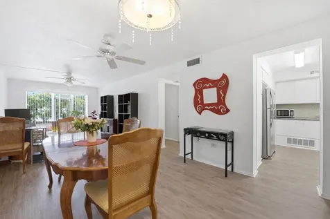 3900 Roxane Boulevard Sarasota FL 34235