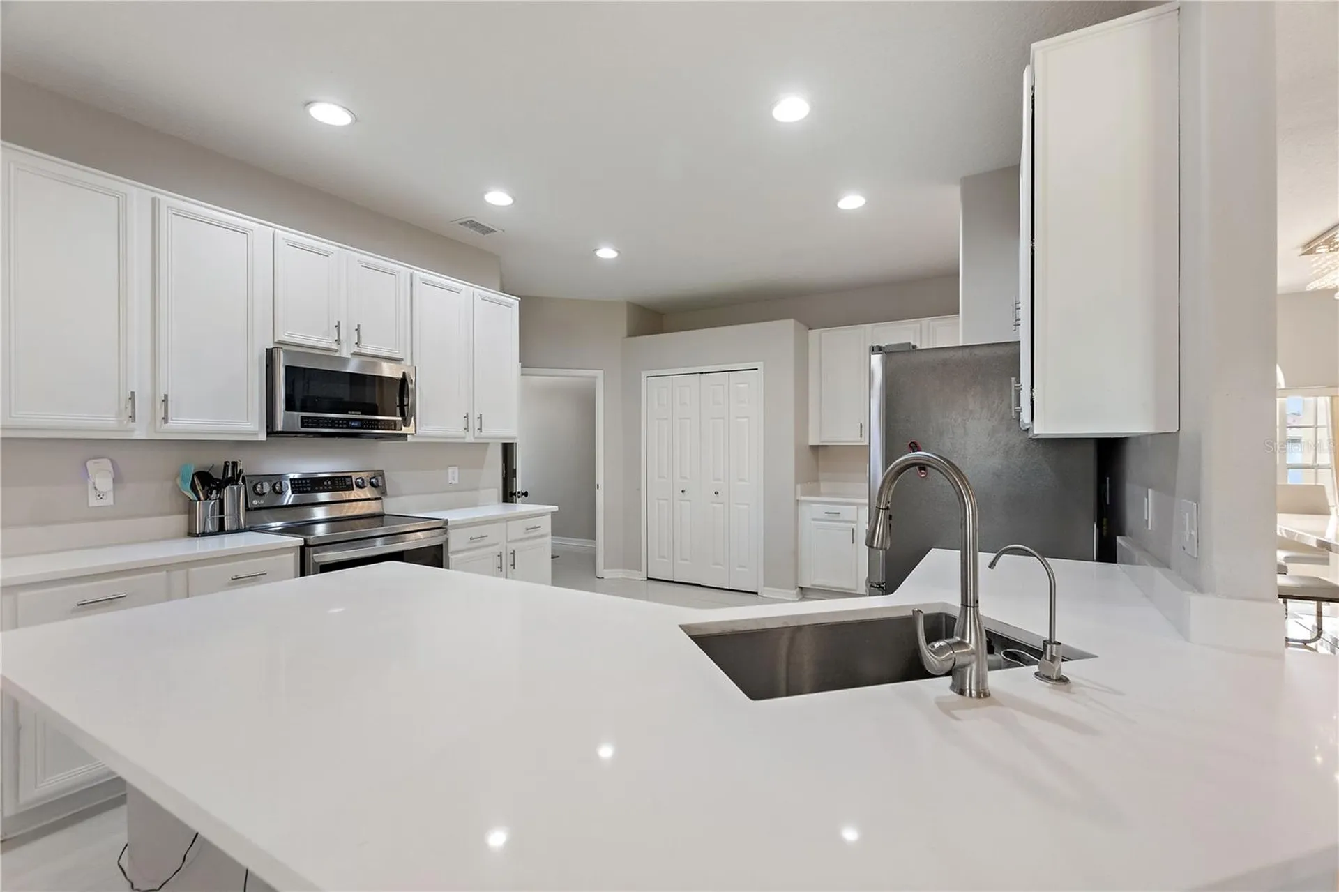 1851 Soaring Heights Circle Orlando FL 32837