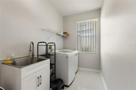 1851 Soaring Heights Circle Orlando FL 32837