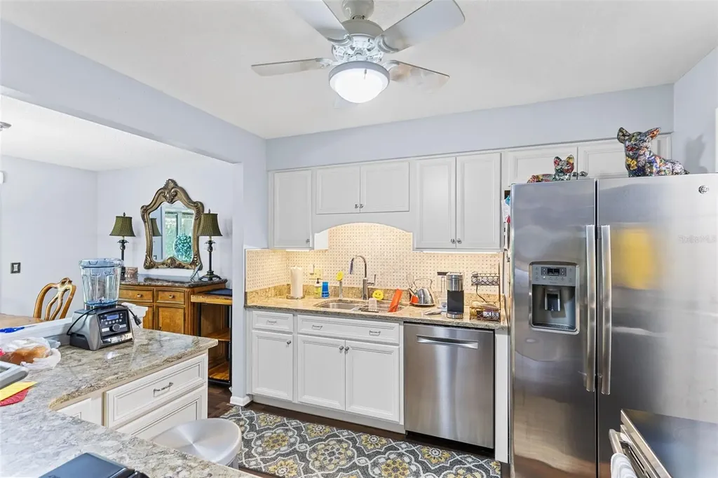 2246 Coach House Boulevard Orlando FL 32812