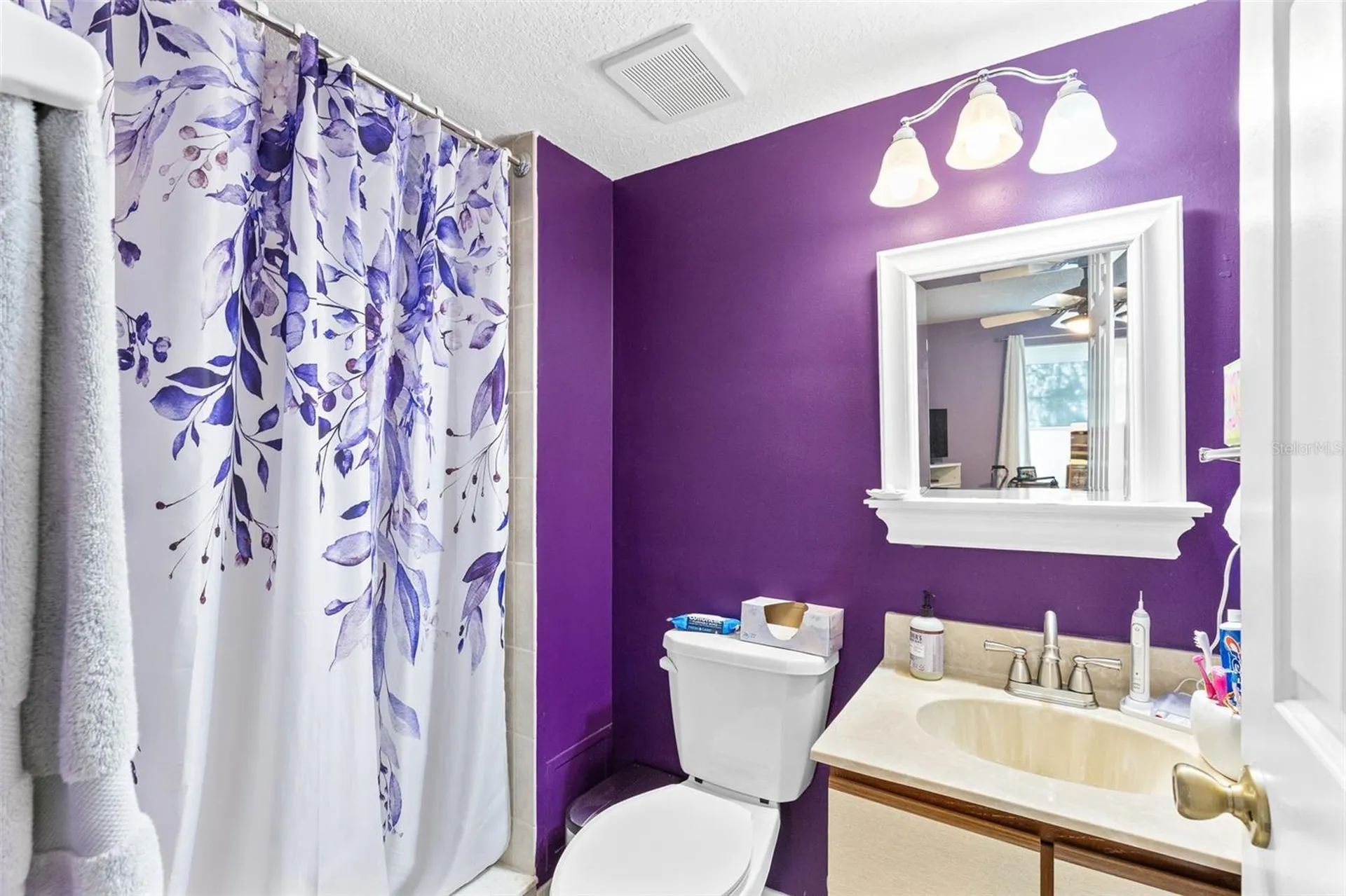 2246 Coach House Boulevard Orlando FL 32812