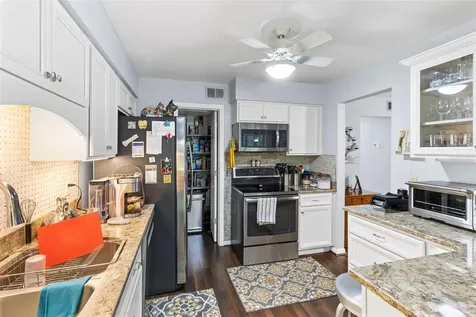 2246 Coach House Boulevard Orlando FL 32812