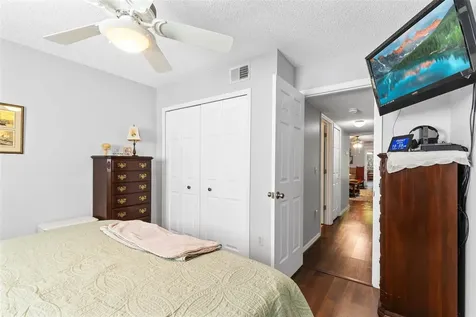 2246 Coach House Boulevard Orlando FL 32812