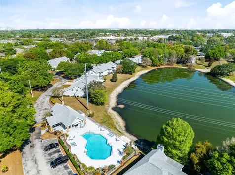 2246 Coach House Boulevard Orlando FL 32812