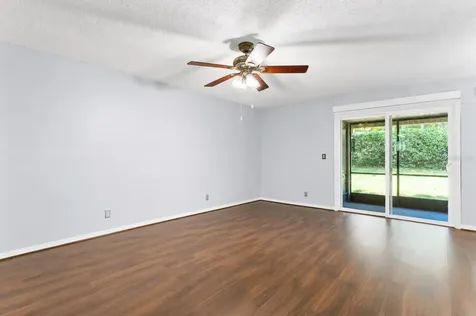 2246 Coach House Boulevard Orlando FL 32812
