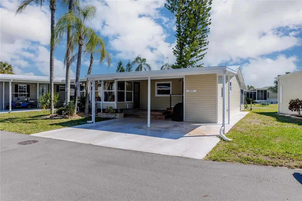 2100 Kings Highway Crescent Port Charlotte FL 33980