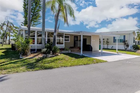 2100 Kings Highway Crescent Port Charlotte FL 33980