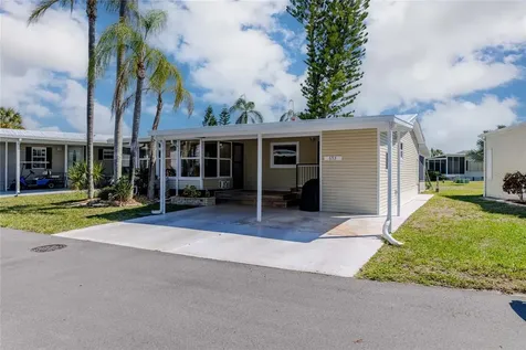 2100 Kings Highway Crescent Port Charlotte FL 33980