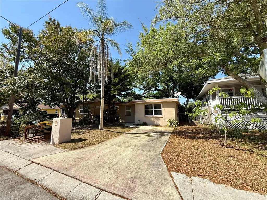 1134 Engman Street Clearwater FL 33755