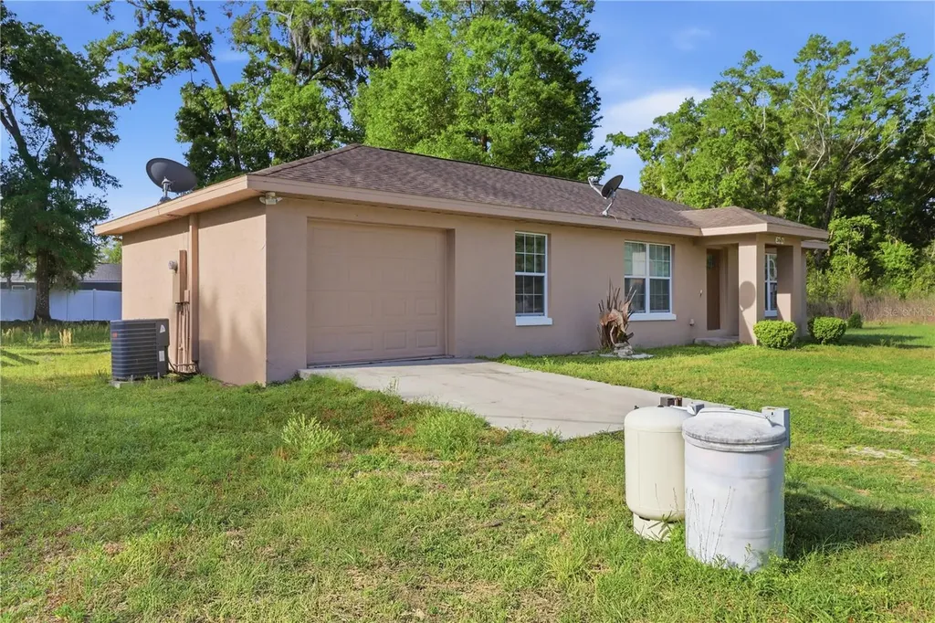 3676 SE 140th Lane Summerfield FL 34491