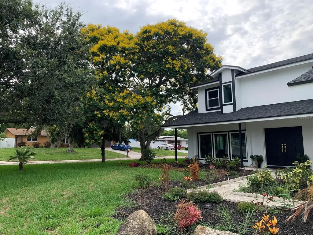 6370 Conniewood Square New Port Richey FL 34653